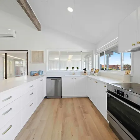 Deja Bleu - Great Family Home With Jetty Port Macquarie Exterior photo